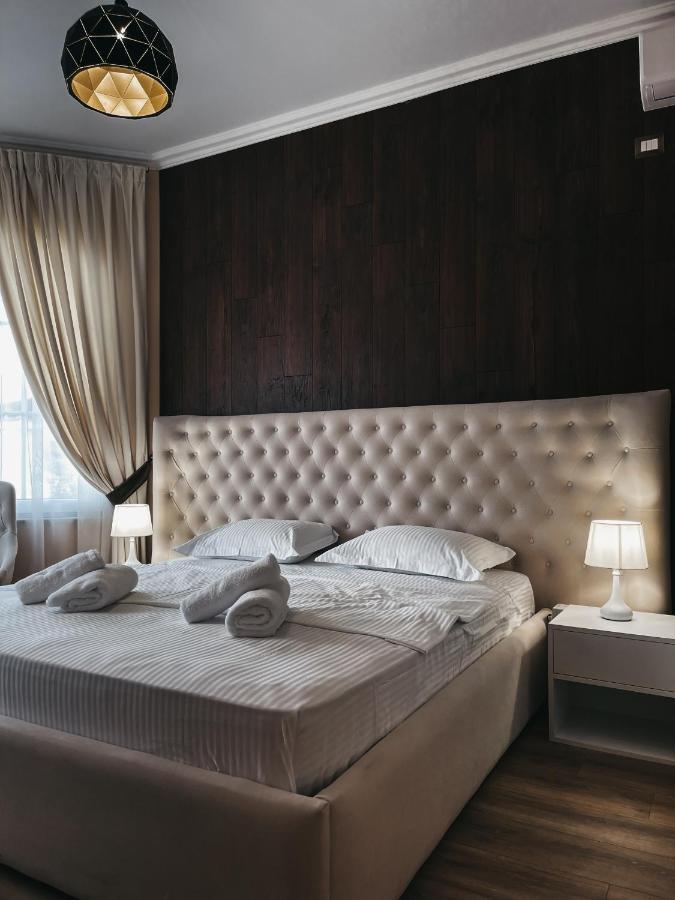 Amansar Boutique Hotel Тирана Экстерьер фото