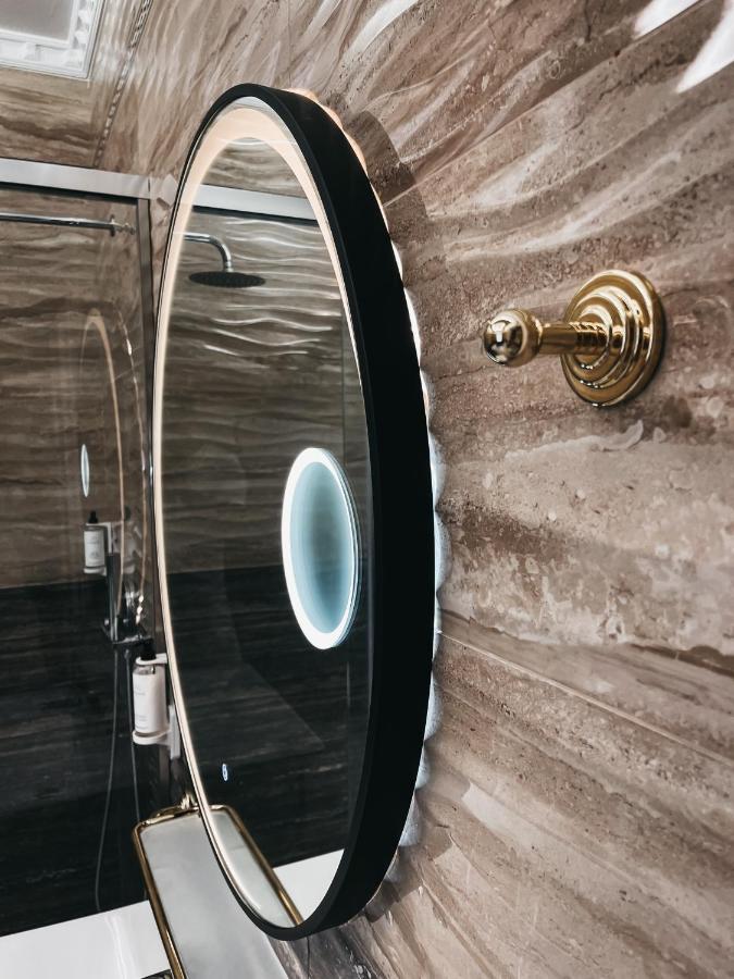 Amansar Boutique Hotel Тирана Экстерьер фото